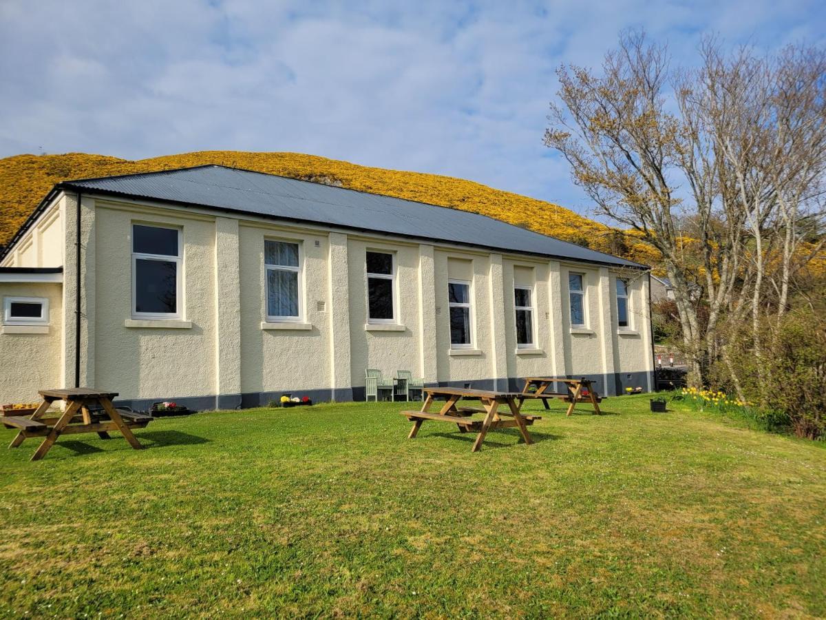 Helmsdale Lodge Hostel - All Rooms En-Suite Bagian luar foto